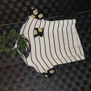 Moa moa girls flower shirt